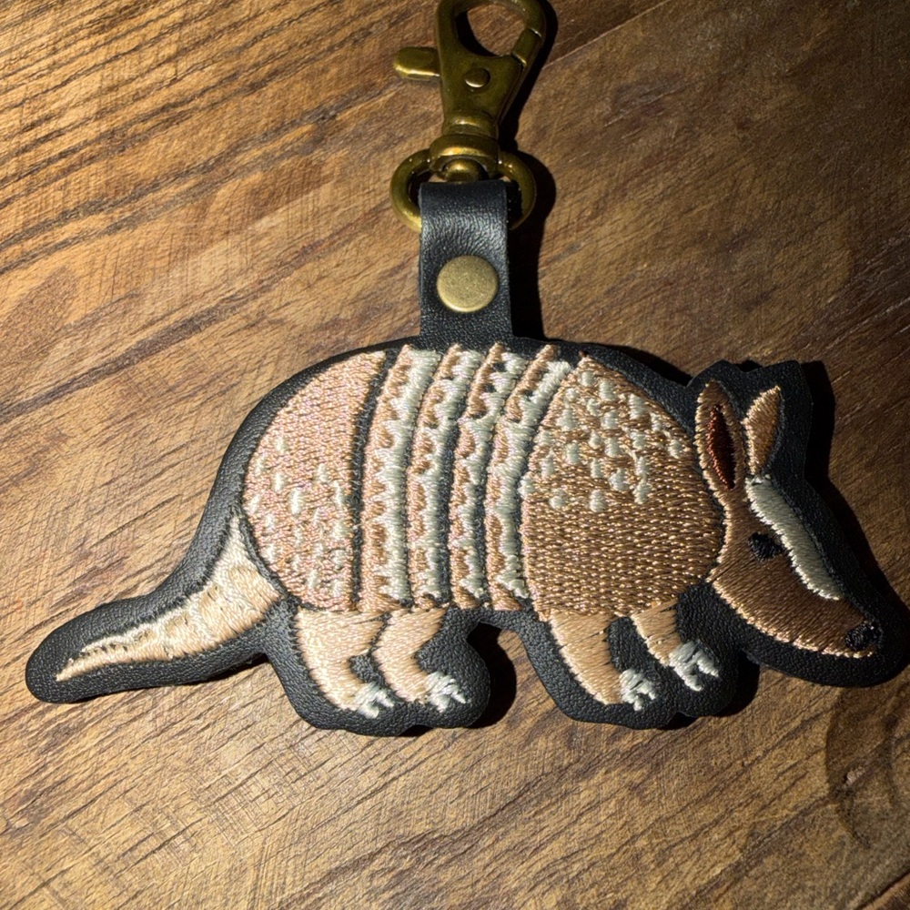 NEW Portland Leather Austin Store exclusive Armadillo keychain bag flair